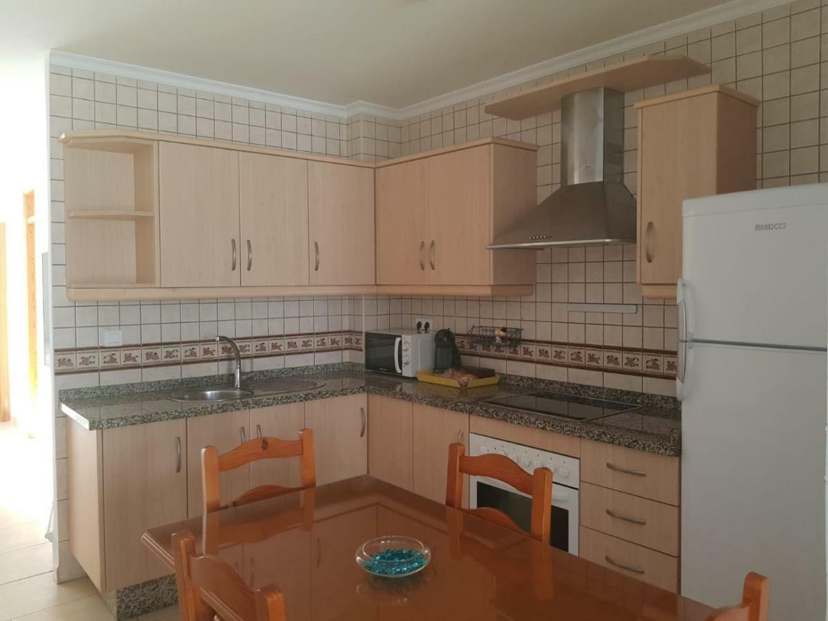 Апартаменты Apartamento Centro De Нерха Экстерьер фото