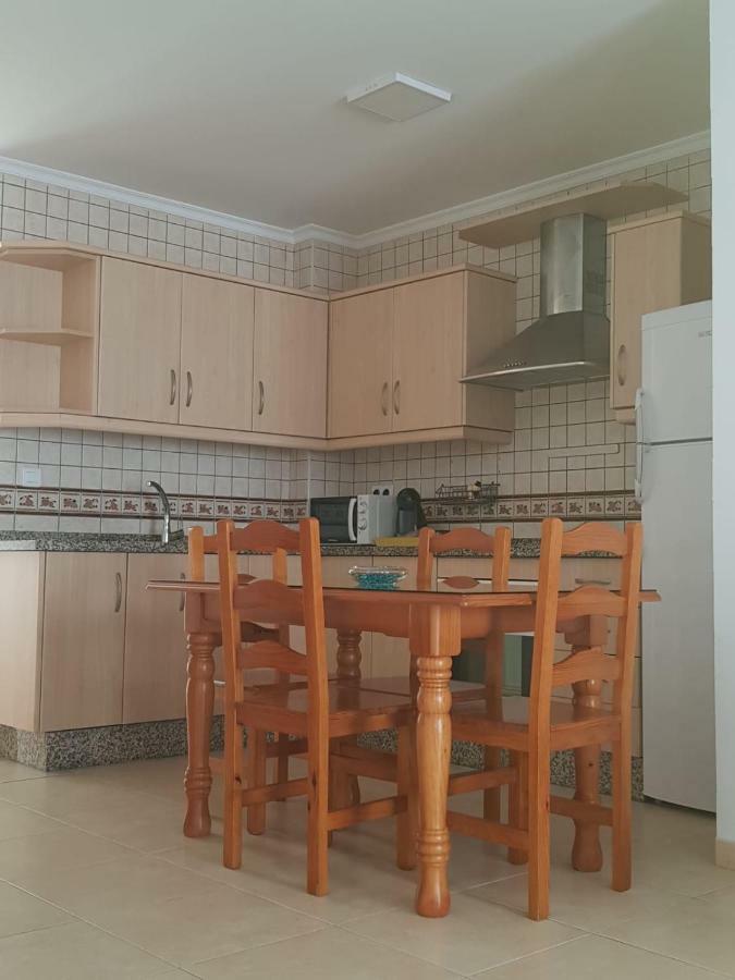 Апартаменты Apartamento Centro De Нерха Экстерьер фото